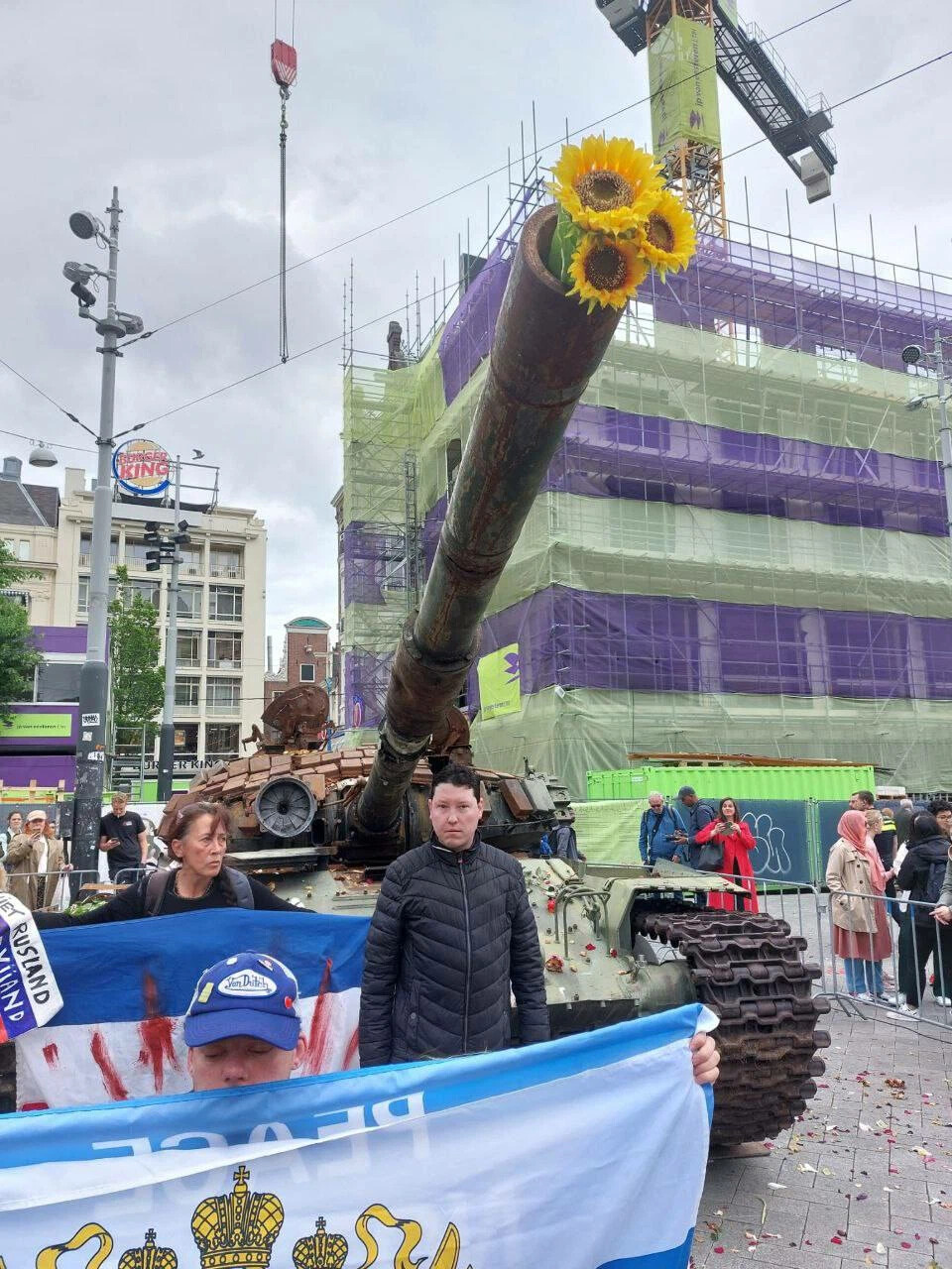 Подбитые в берлине