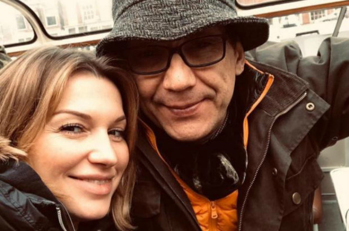 Две любимые  женщины сердцееда Егора Кончаловского видео,Егор Кончаловский,знакомство,концерт,наши звезды,шоу,шоубиz