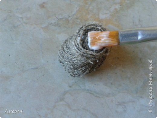 Небольшая иллюстрация к процессу создания очаровательных цветочков из мешковины Небольшая иллюстрация к процессу создания очаровательных цветочков из мешковины женские хобби