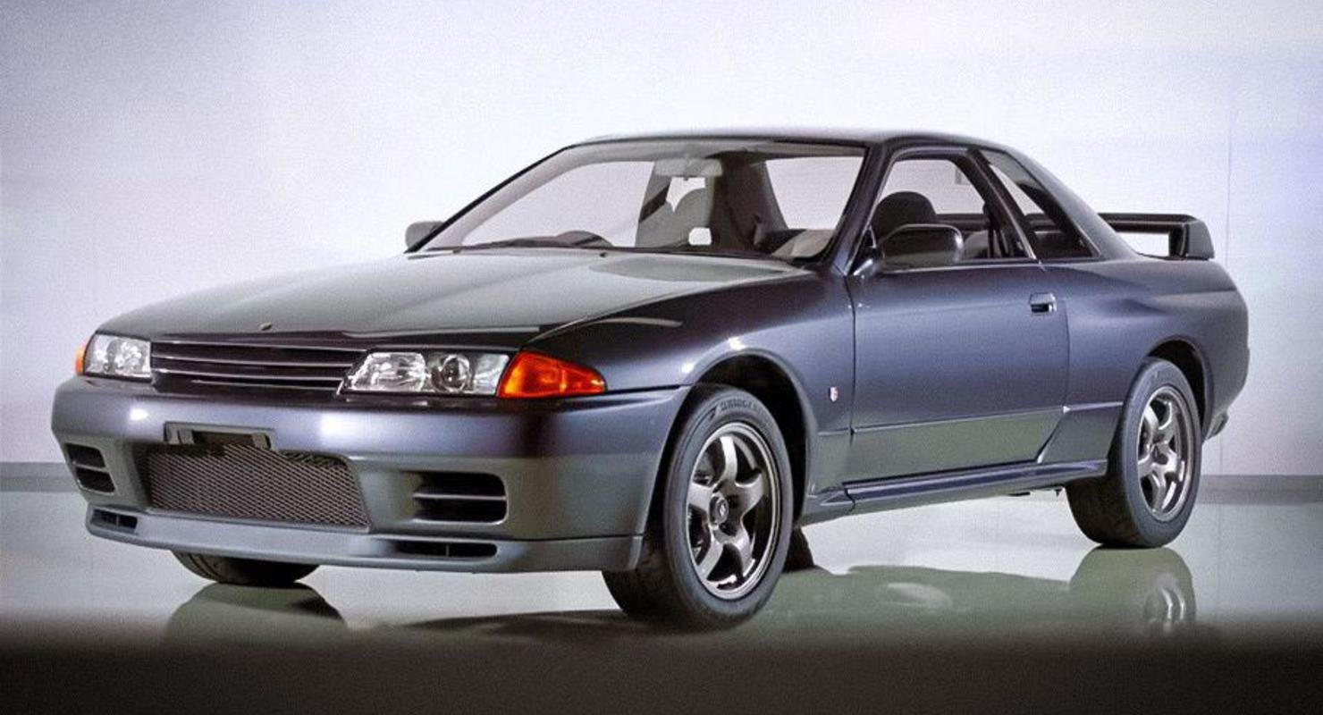 Nissan показал процесс заводской реставрации Skyline GT-R R32 Автомобили