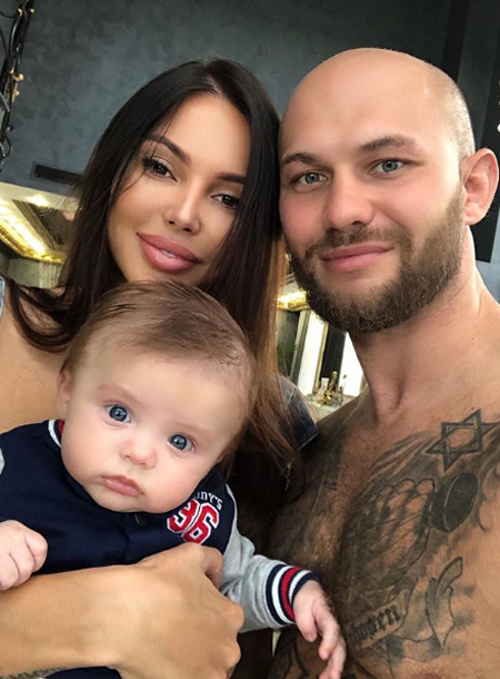 Новые тату в честь сына и покупка аквапарка: как Джиган и Оксана Самойлова провели выходные Звезды,Звездные пары