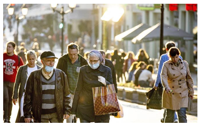 Народ не тот: Власть теряет контроль над коронавирусом и срывается на людей