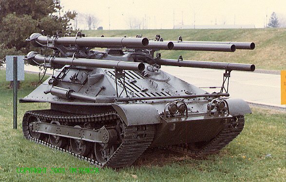 Вот у американской Ontos таких проблем вообще нет. Но это не танк и вооружена она безоткатными пушками. Фото: forum.worldoftanks.com