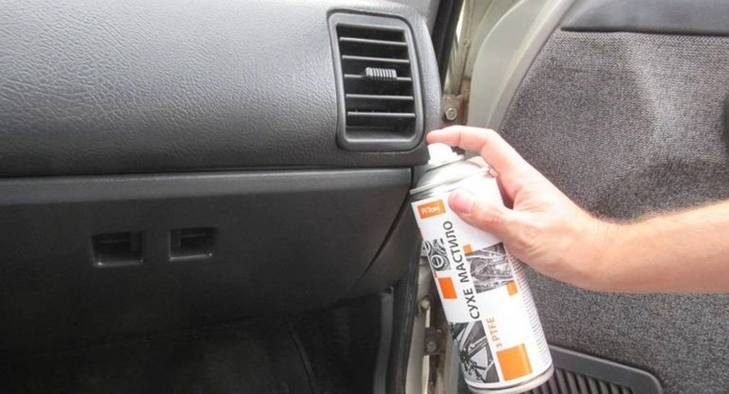 Как устранить скрип в салоне автомобиля