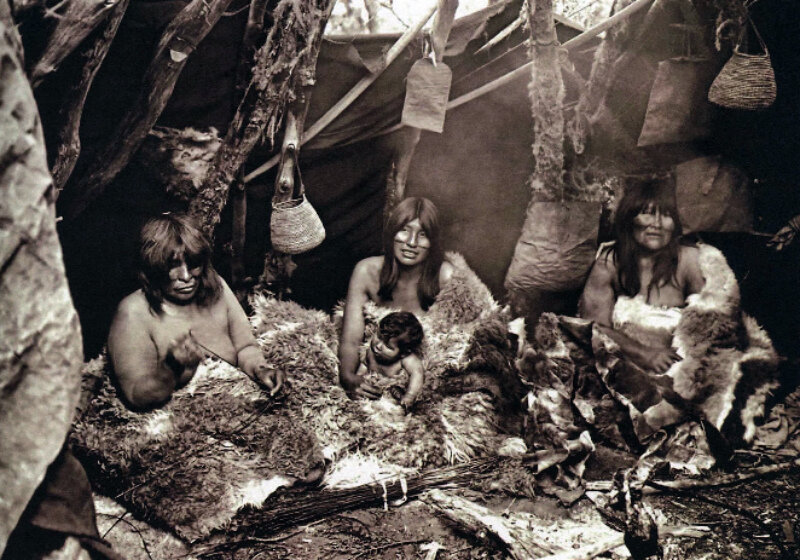 В —12° в чем мать родила или немного о жизни племени Ямана, аборигенов Огненной Земли интересное,мир,народы,природа