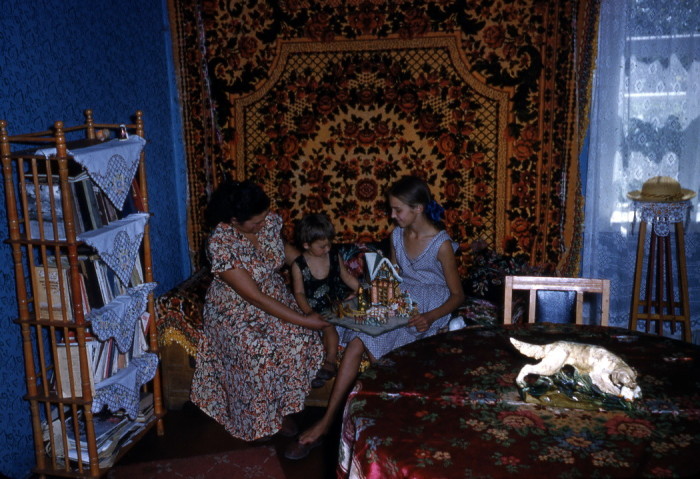  Интерьер советской квартиры в пятидесятых годах. 