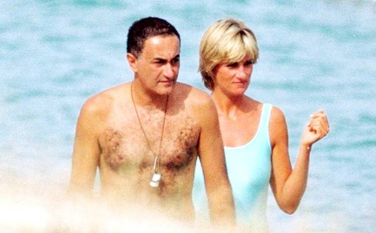 Очередной скандал в «благородном семействе» Очередной скандал в «благородном семействе» геополитика