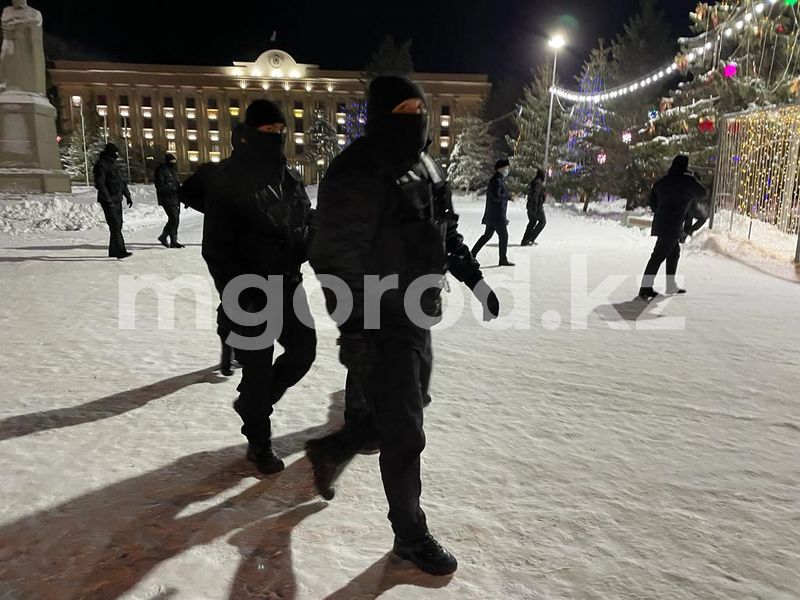 Четвертое января. Фото с митинга 23 января.