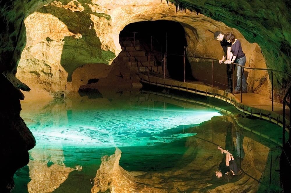 Очаровательная лагуна, затерянная в австралийских пещерах которое, самыми, водой, являются, Голубых, пещерами, может, похвастаться, подземных, пещер, выдолбленные, проходов, которые, ЮНЕСКО, наследия, Всемирного, заповедника, древними, открытыми, Расщелины