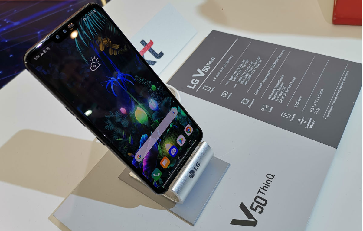 Быстрый тест LG V50 ThinQ: смартфон с 5G, съемным экраном и 5 камерами новости