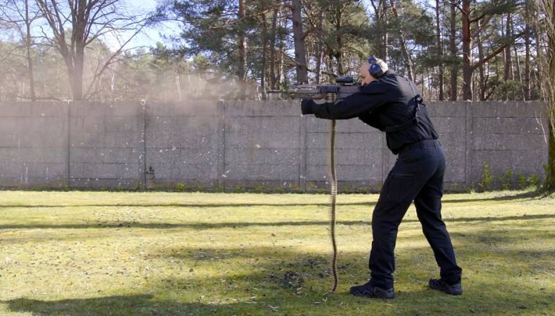 Сверхлегкий пулемет FN Evolys. Конкурент штурмовых винтовок Сверхлегкий пулемет FN Evolys. Конкурент штурмовых винтовок оружие