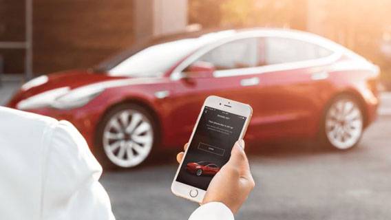 Tesla и GM собираются стать крупными игроками на рынке автострахования