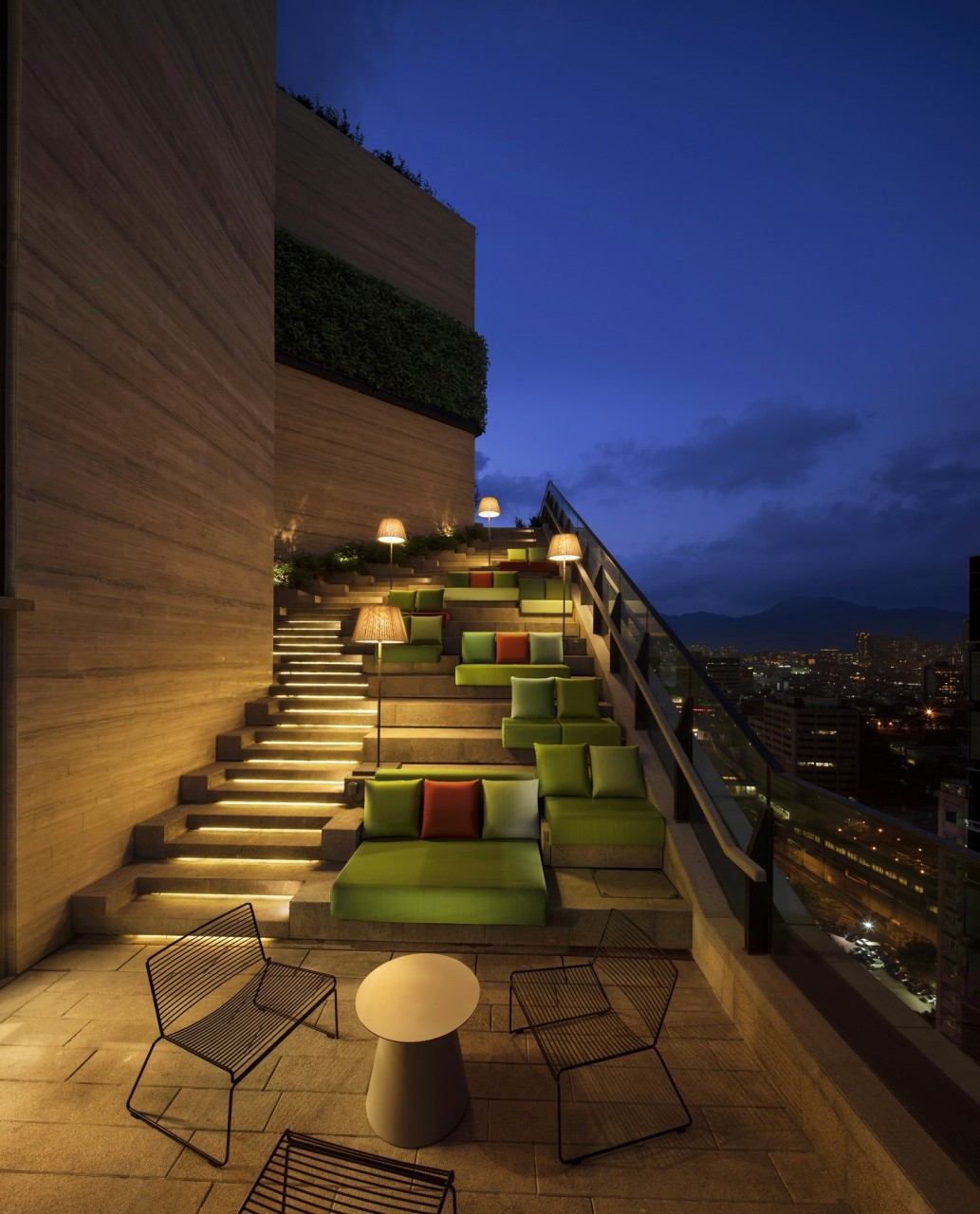 Архитектура и дизайн клубного дома в Гонконге