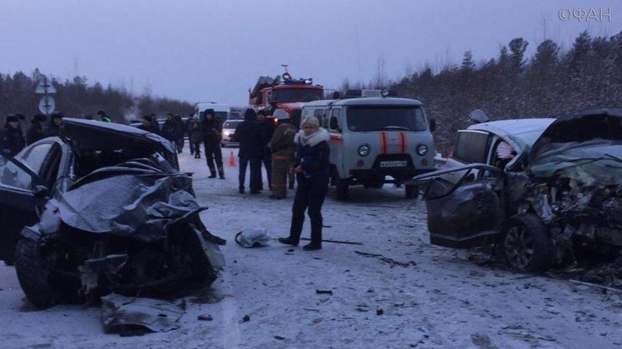Три человека погибли и пятеро пострадали в ДТП в Свердловской области 