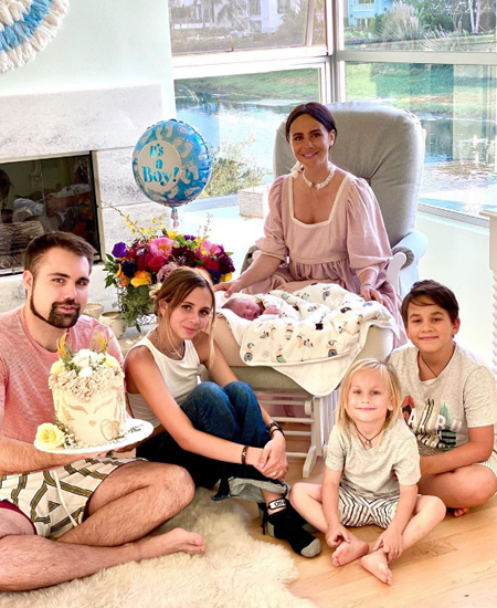 Саша Зверева рассекретила необычное имя новорожденного сына Саша Зверева рассекретила необычное имя новорожденного сына Дети,Дети знаменитостей