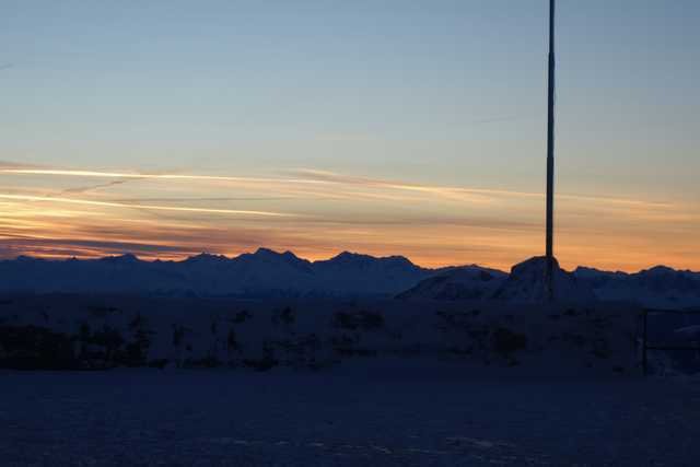 Иглу класса люкс на вершине горы Иглу класса люкс на вершине горы юмор