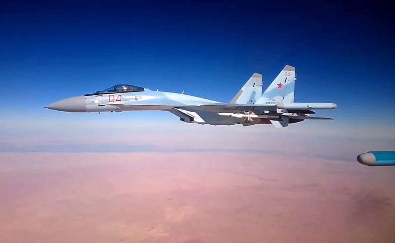 Россия впервые задействовала ударную и истребительную авиацию на границе с Израилем