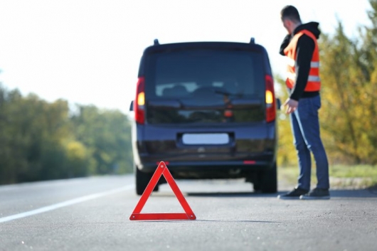 Вот почему вы можете заплатить штраф за неправильное использование аварийки аварийка