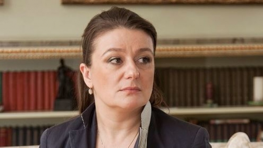 Милонов рассекретил депутатскую зарплату актрисы Анастасии Мельниковой