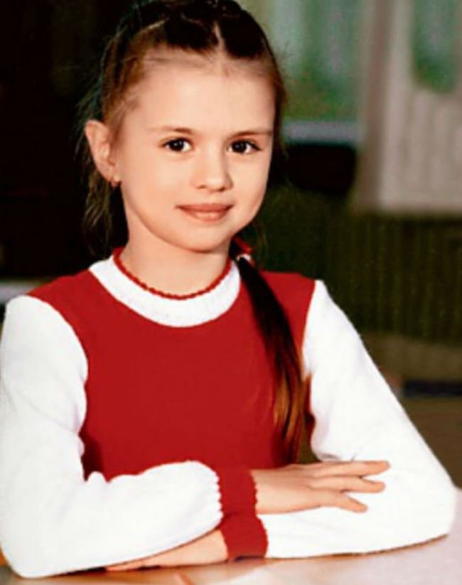 Знаменитости делятся в сети своими детскими фото и без подсказок тут не разобраться Знаменитости делятся в сети своими детскими фото и без подсказок тут не разобраться детские фотографии,знаменитости,шоу-бизнес