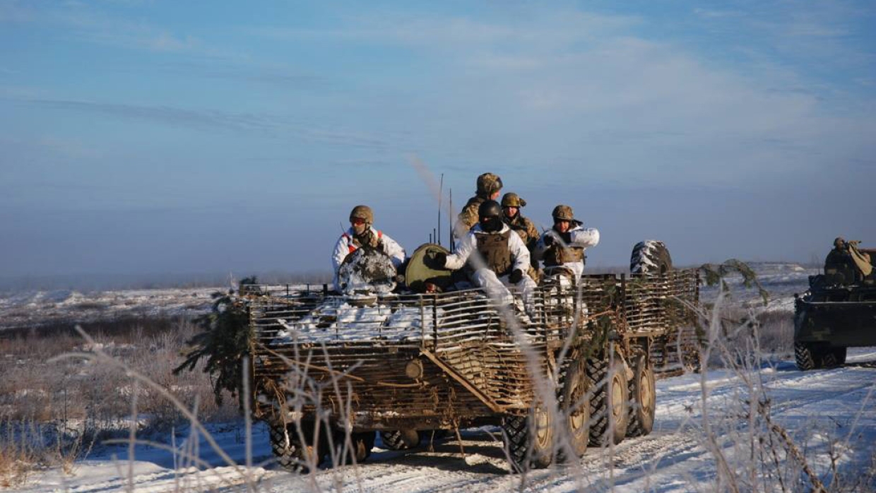 Донбасс сегодня: армия Киева утюжит республики, американцы «трусят» передовые части ВСУ