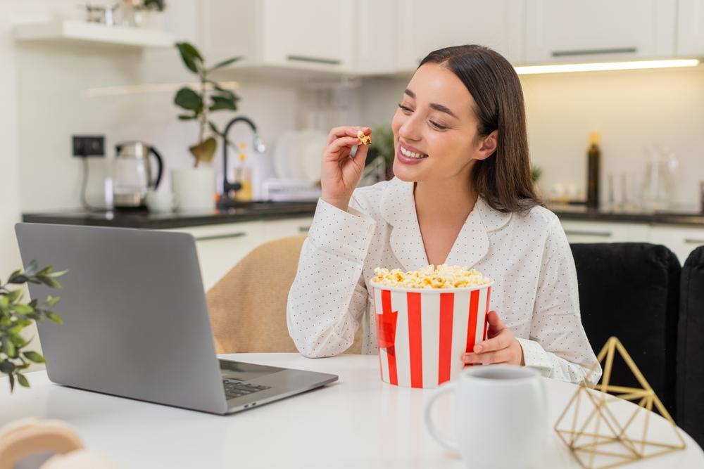 Кардиолог никогда не делает эти 7 вещей после 19:00 время, перед, уровень, разговоры, повышает, сердца, именно, словам, сахара, ночное, которые, стресса, когда, восстановления, действительно, мешает, воспаление, здоровье, усиливает, состоянии