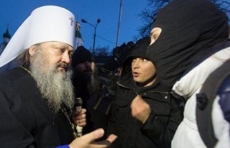 Радикалы атаковали Московский Патриархат