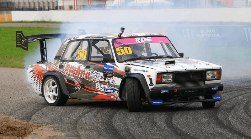 Самые дорогие эксклюзивные модели отечественного автопрома авто,автомобиль,история,машины,СССР