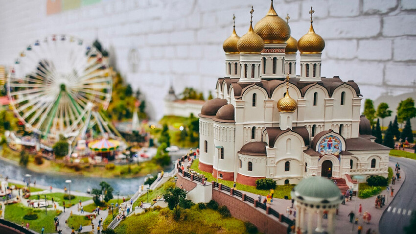 Макет «Золотого кольца»: как посетить все древние города Руси за один час