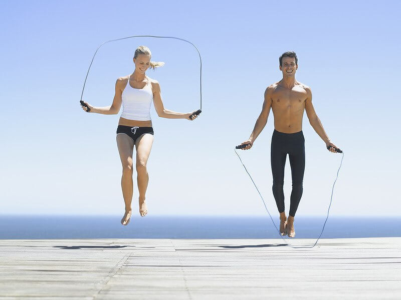 Улучшение кровообращения и еще 5 удивительных доводов в пользу прыжков на скакалке гимнастика,здоровье и спорт,упражнения