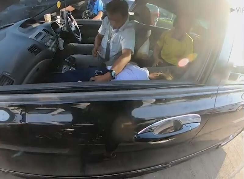 Герой спас жизнь 8-летней девочке, объехав пробку на своём мотоцикле