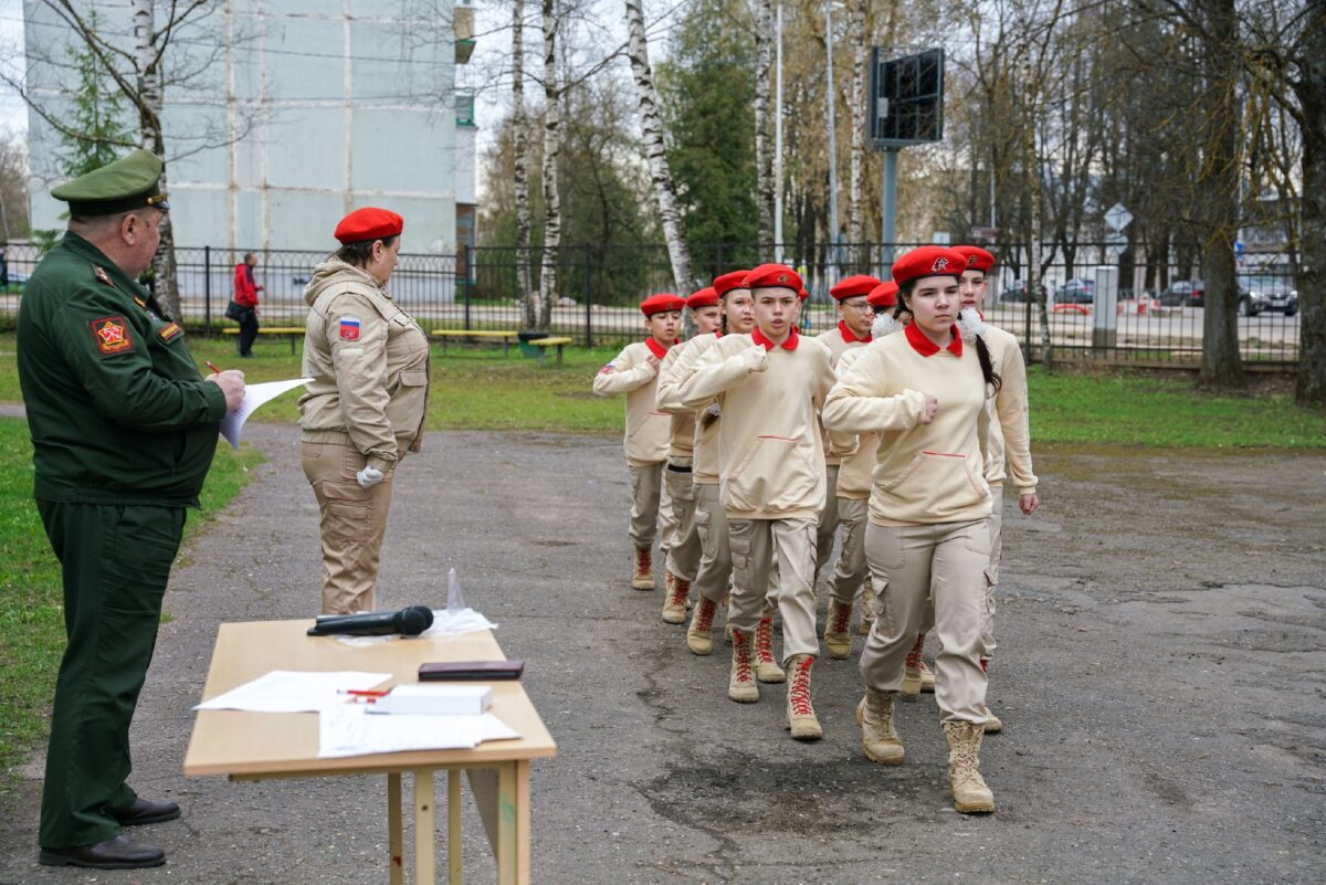 Военно-патриотическую игру «Зарница 2.0» провели в Лихославле