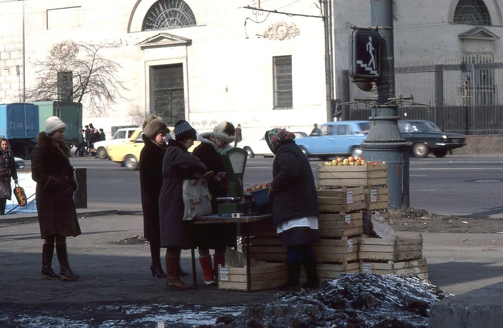 Москва и москвичи 30 лет назад 