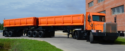 Наши сделали один из самых тяжелых автопоездов в мире, грузоподъемностью 200 тонн Марки и модели