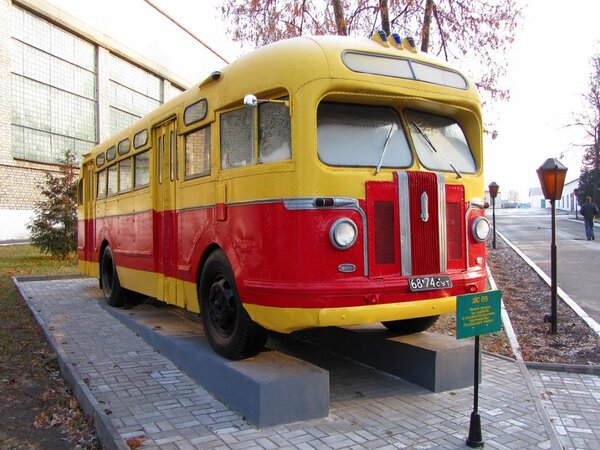 ЗИС-155. Автобус – рекордсмен из Сумской области автобусы