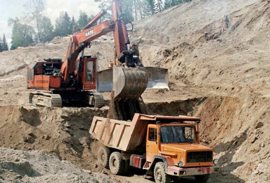 Magirus Deutz. Легендарный грузовик сибирских строек Magirus Deutz. Легендарный грузовик сибирских строек автомобили,машины