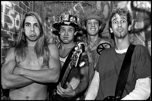 Группа Red Hot Chili Peppers, 1984 год. история, факты
