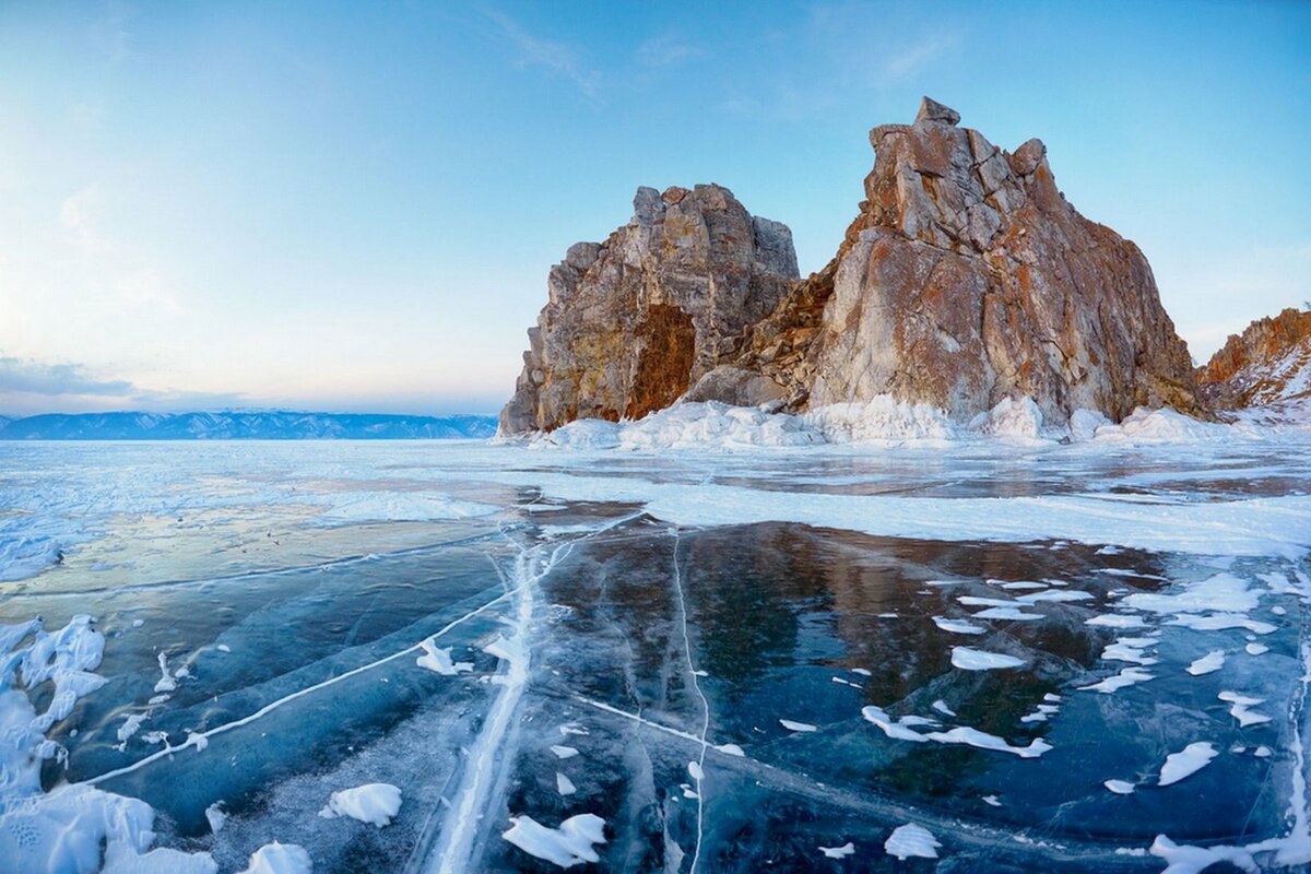 Хрустальный лед Байкала. Топ-8 удивительных фактов