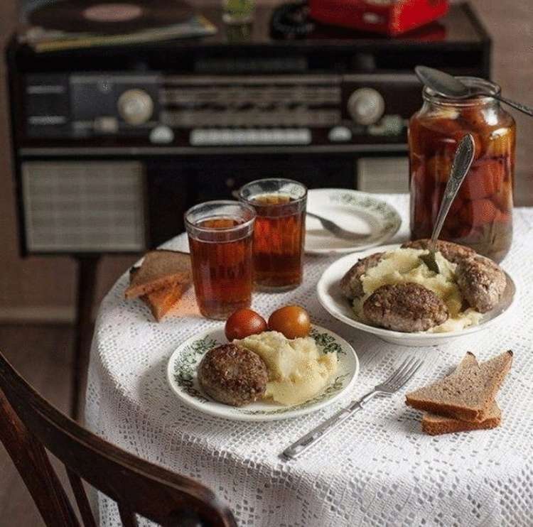 Тёплые моменты из прошлого - Жаль, что в прошлое не летают самолёты и не ходят поезда… Тёплые моменты из прошлого - Жаль, что в прошлое не летают самолёты и не ходят поезда…