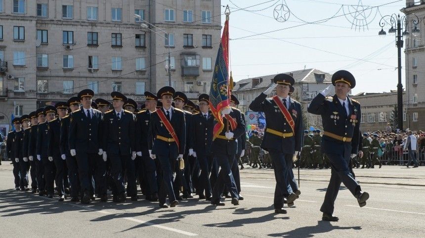 Более десяти тысяч человек примут участие в параде Победы в Москве