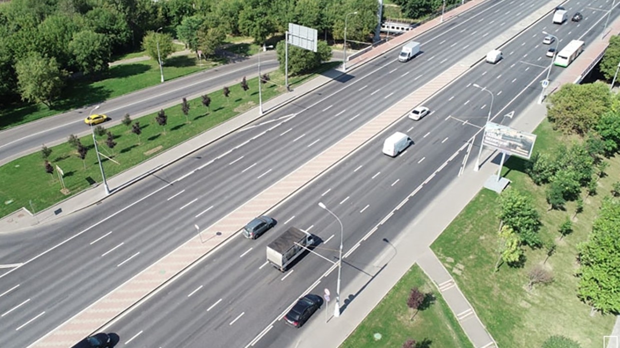 Почти 20 развязок обновили на МКАД за десять лет