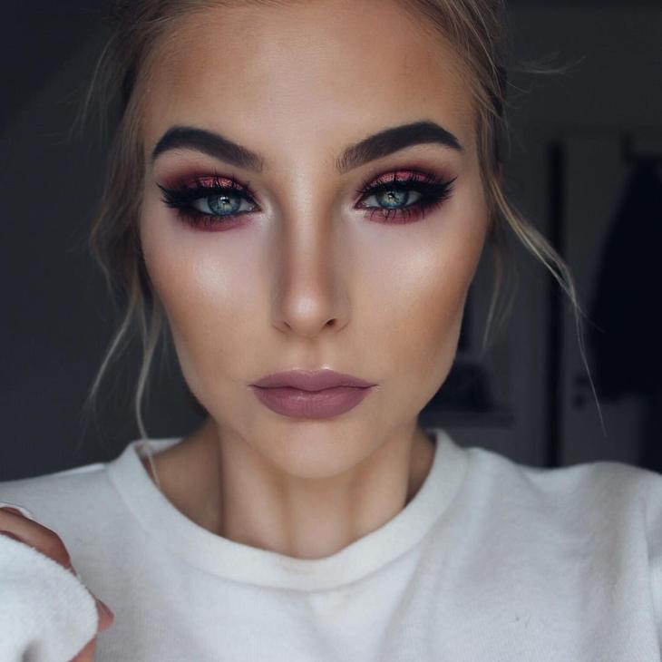 Beauty-тренд сезона: новые smoky eyes