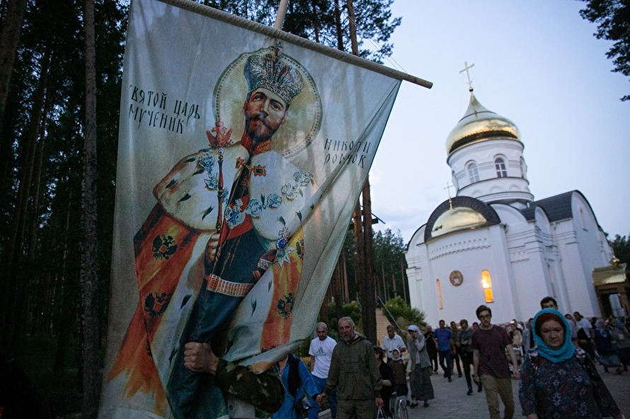 «Иисус — еврей! Не смешно ли?» Сергия, Сергий, крестный, только, епархии, человек, «Царские, крестного, монастыре, Маслов, Ганиной, сегодня, чтобы, ХраманаКрови, царской, монастыря, благодать, семьи, перед, Znakcom