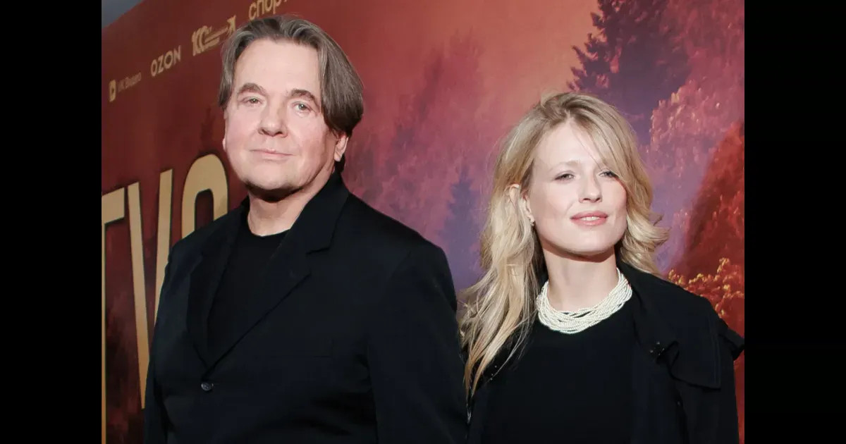 Инсайдер намекнул на проблемы в браке Константина и Софьи Эрнст