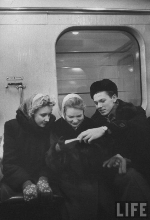 Как журналисты лайф сравнивали русскую и американскую системы образования Как журналисты лайф сравнивали русскую и американскую системы образования всемирная история