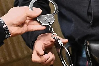 Безработный мужчина — трансгендр попал под подозрение в экстремизме в российском городе