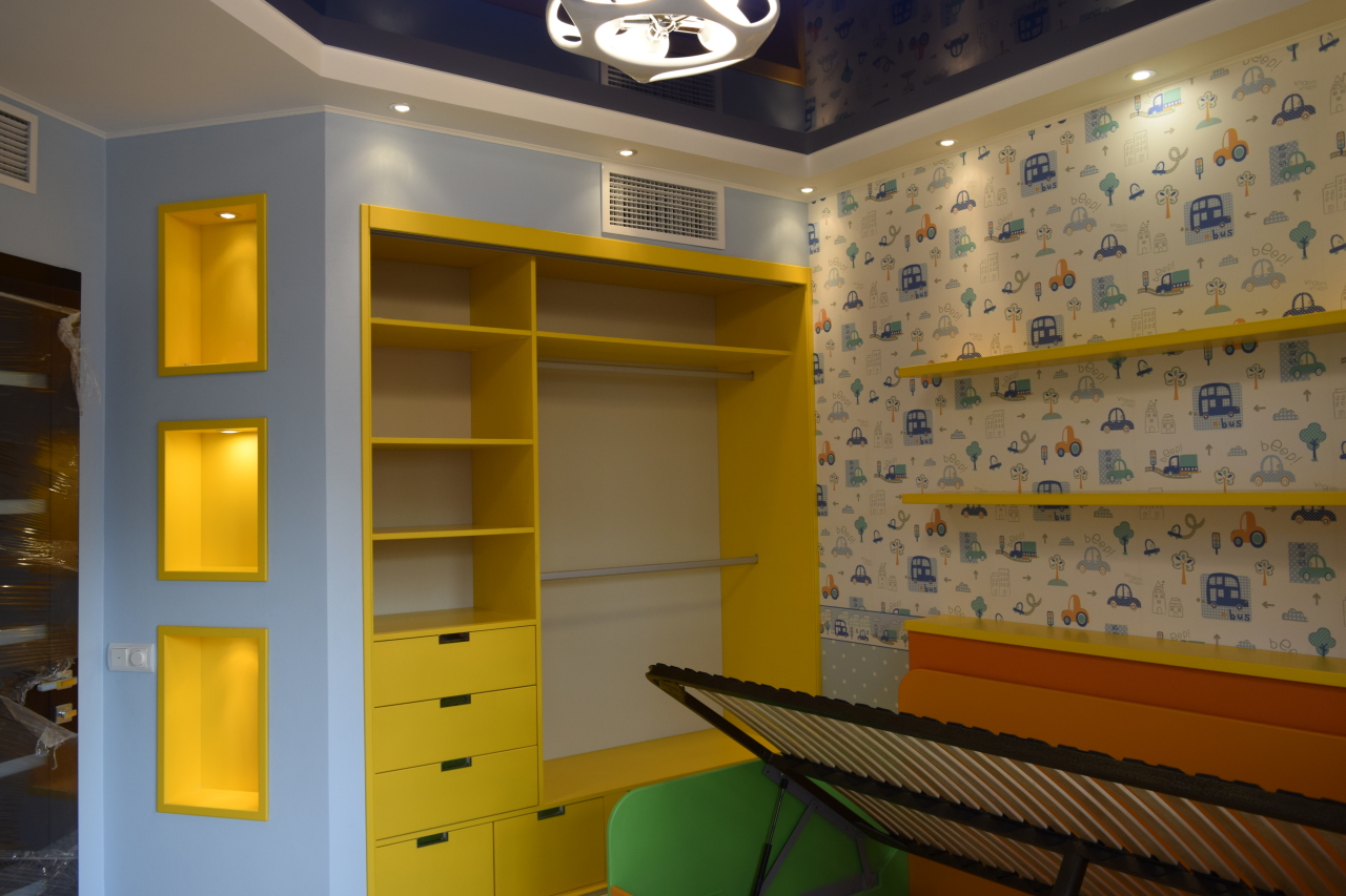 Детская комната. Дизайн и ремонт квартиры выполняла Компания Бабич