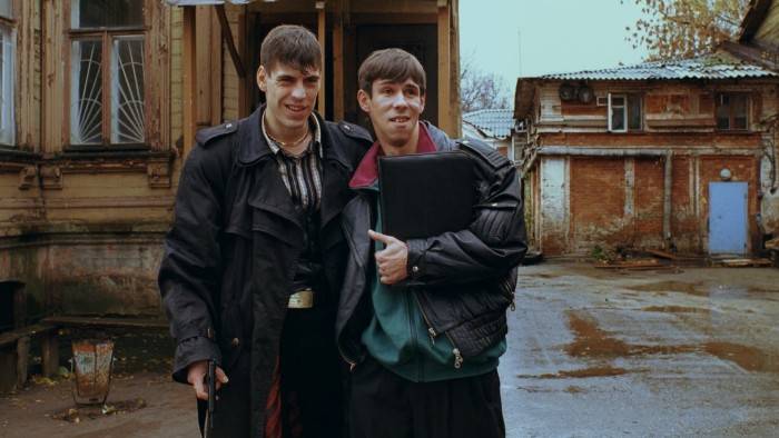 В ожидании налёта. Окопы, лазарет и снайпер