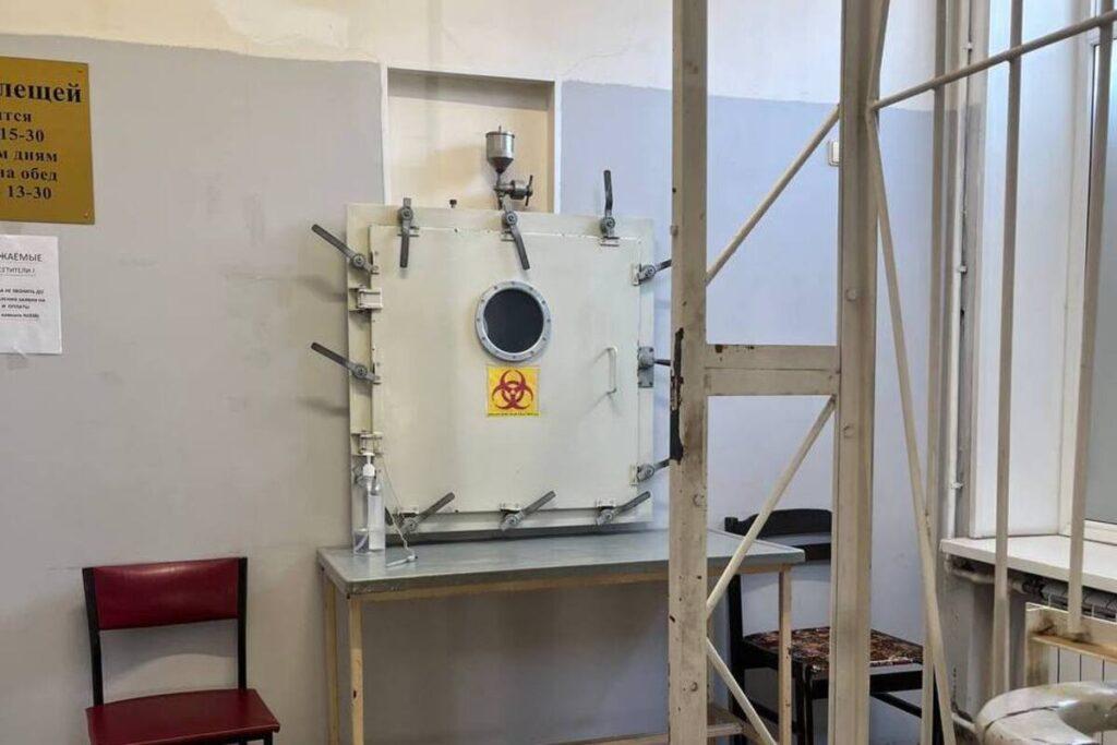 Названы симптомы заражения после укуса клеща