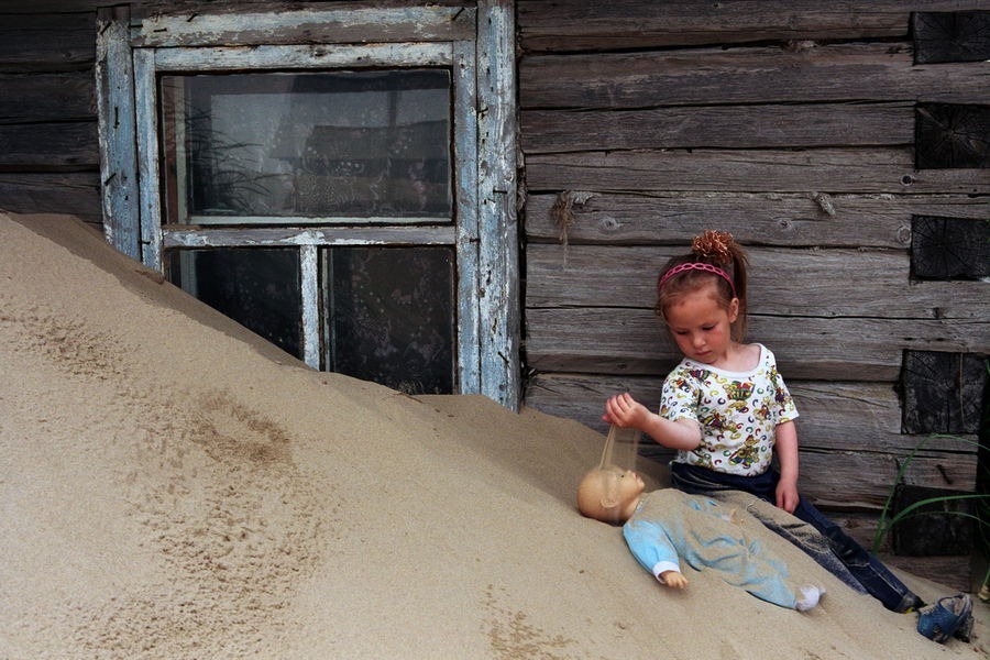 Русское село, заживо погребенное под песчаными дюнами